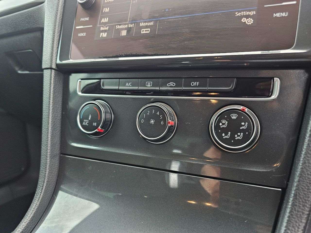 2019 VOLKSWAGEN GOLF 2019 VOLKSWAGEN GOLF