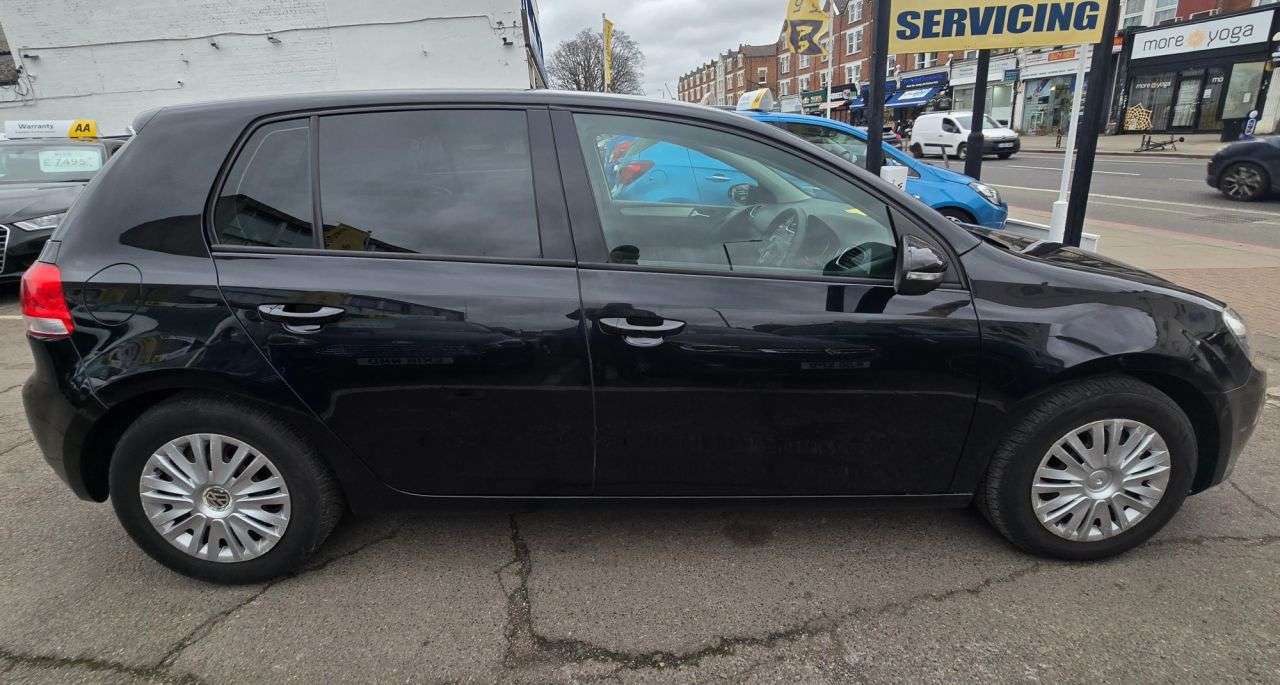 2011 VOLKSWAGEN GOLF 2011 VOLKSWAGEN GOLF