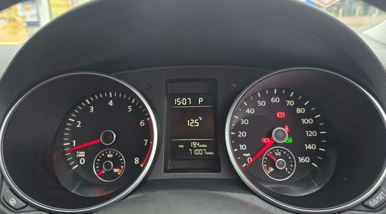 2011 VOLKSWAGEN GOLF 2011 VOLKSWAGEN GOLF