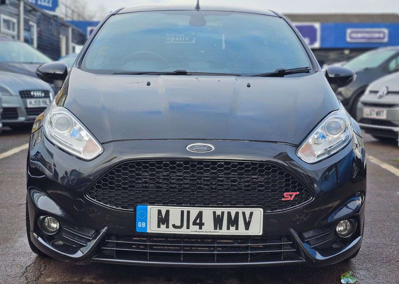 A 2014 FORD FIESTA 1.6T EcoBoost ST-3 Hatchback 3dr Petrol Manual Euro 5 (s/s) (182 ps) HEATED A 2014 FORD FIESTA 1.6T EcoBoost ST-3 Hatchback 3dr Petrol Manual Euro 5 (s/s) (182 ps) HEATED