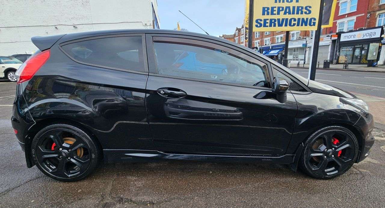 2014 FORD FIESTA 2014 FORD FIESTA