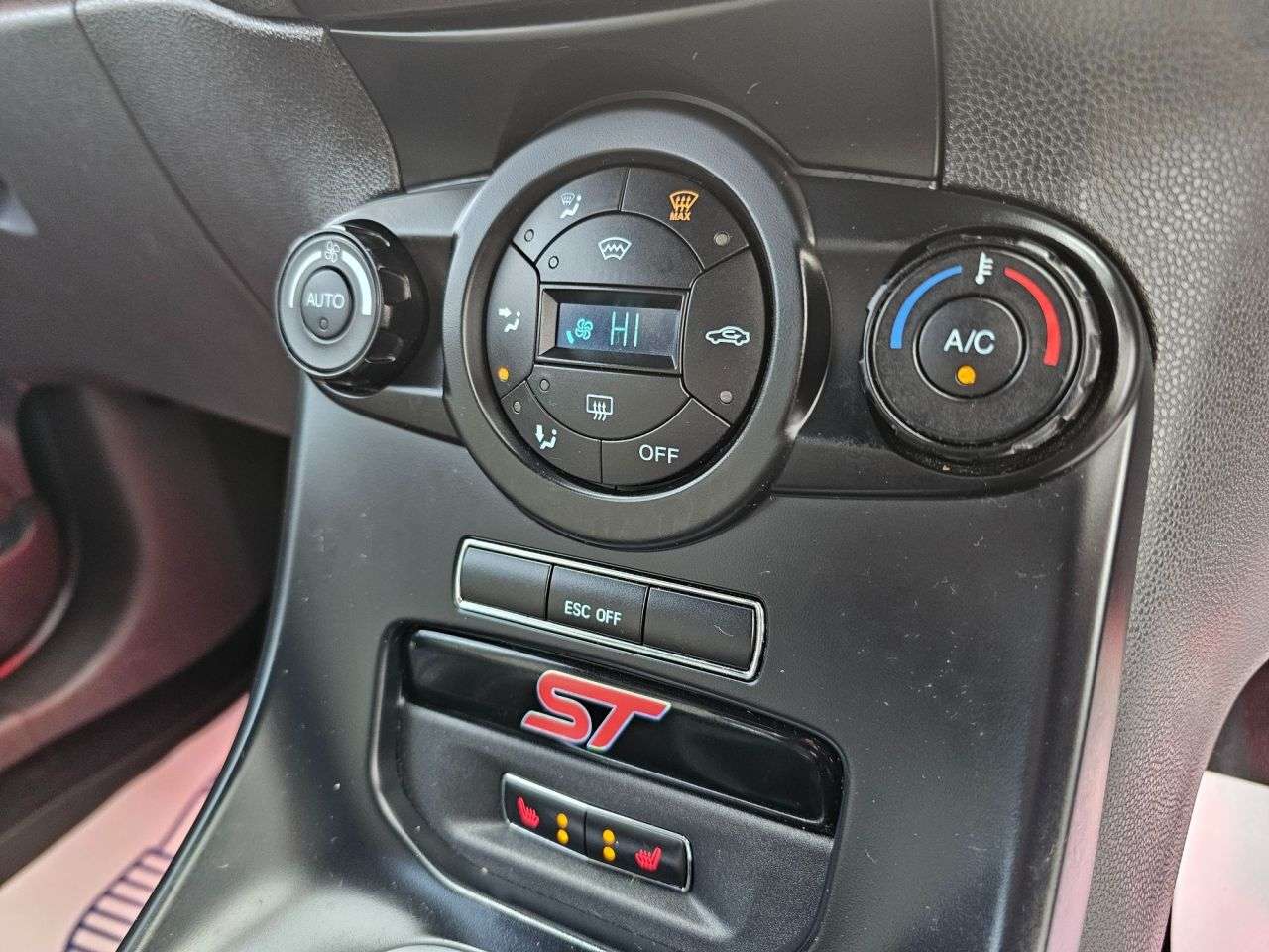 2014 FORD FIESTA 2014 FORD FIESTA