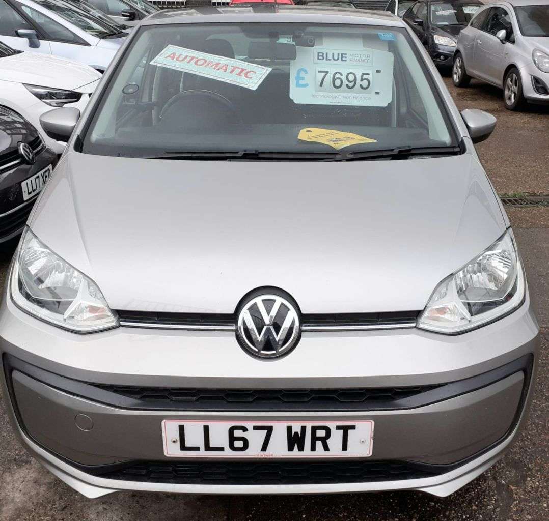 A 2017 VOLKSWAGEN UP! 1.0 Move up! Hatchback 5dr Petrol ASG Euro 6 (s/s) (60 ps) GOOD FIRST CAR,A A 2017 VOLKSWAGEN UP! 1.0 Move up! Hatchback 5dr Petrol ASG Euro 6 (s/s) (60 ps) GOOD FIRST CAR,A