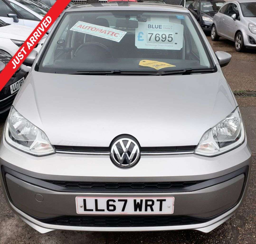 A 2017 VOLKSWAGEN UP! 1.0 Move up! Hatchback 5dr Petrol ASG Euro 6 (s/s) (60 ps) GOOD FIRST CAR,A A 2017 VOLKSWAGEN UP! 1.0 Move up! Hatchback 5dr Petrol ASG Euro 6 (s/s) (60 ps) GOOD FIRST CAR,A