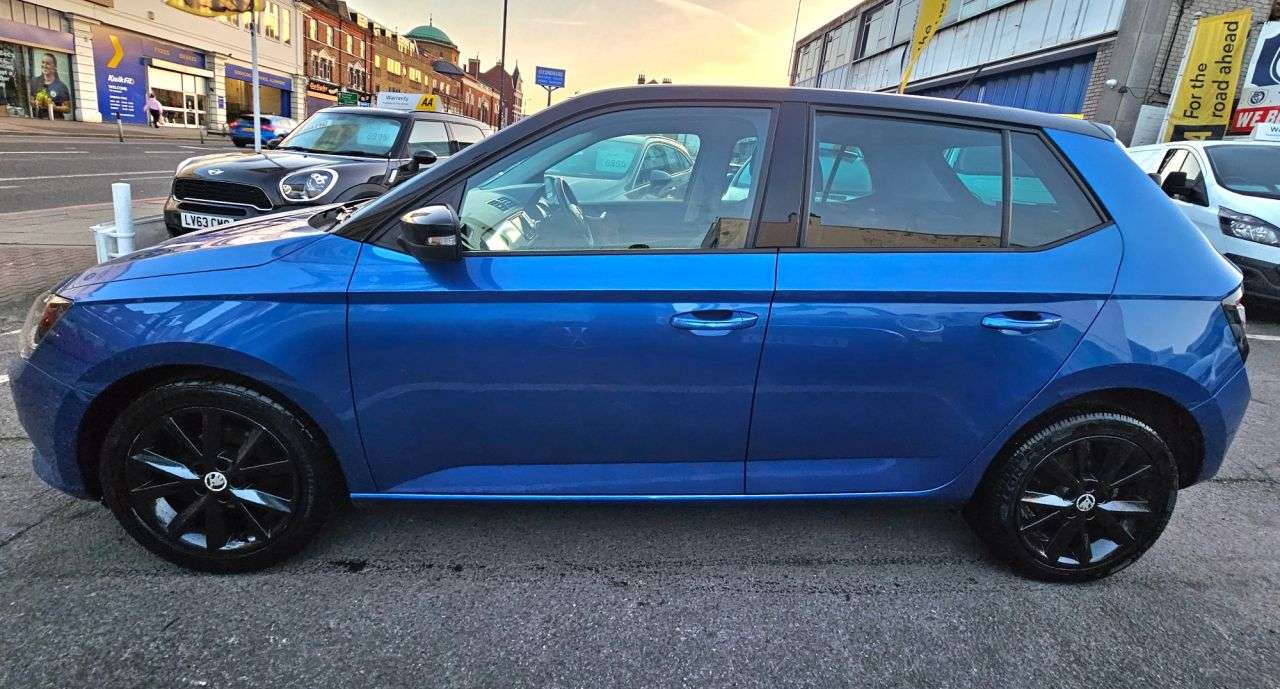 2017 SKODA FABIA 2017 SKODA FABIA
