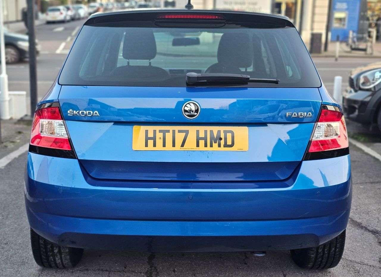 2017 SKODA FABIA 2017 SKODA FABIA