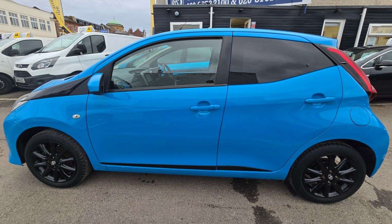 2018 TOYOTA AYGO 2018 TOYOTA AYGO