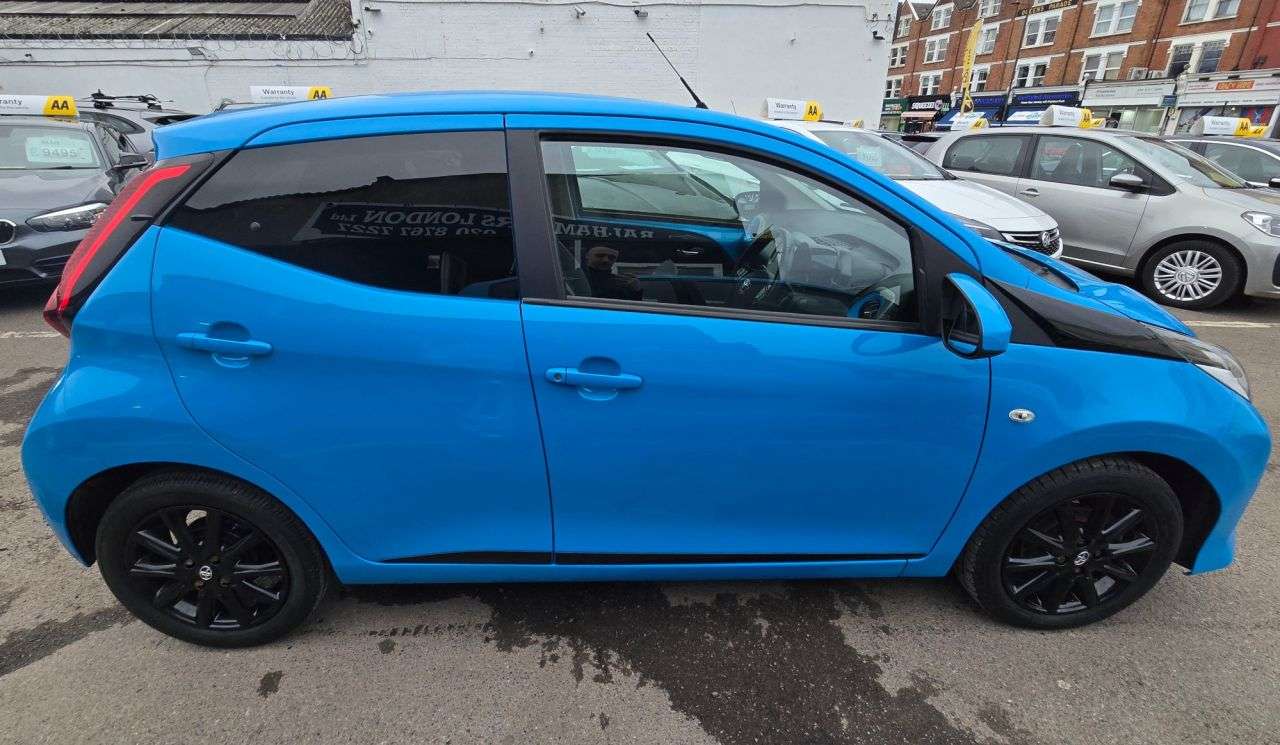 2018 TOYOTA AYGO 2018 TOYOTA AYGO
