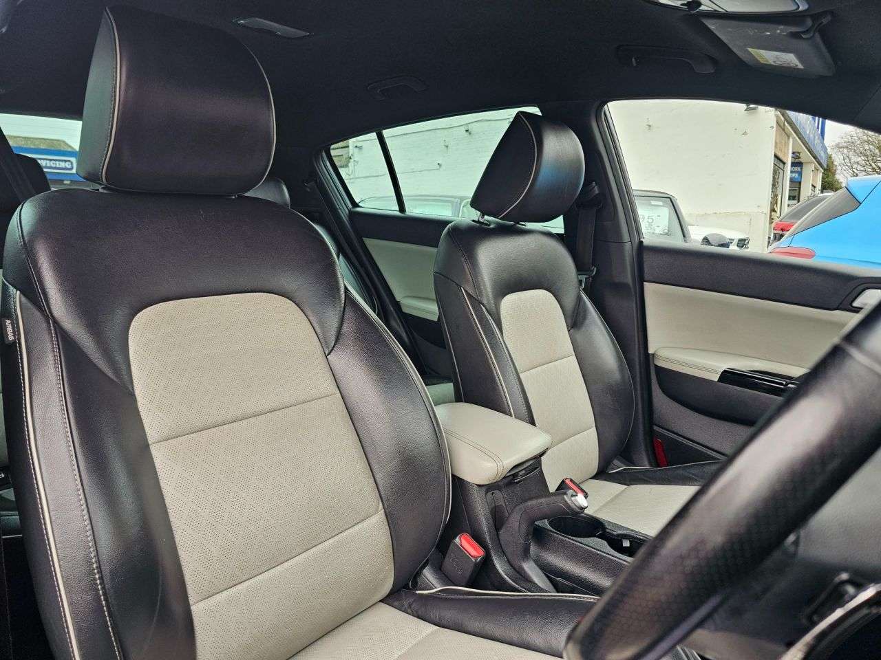 2017 KIA SPORTAGE 2017 KIA SPORTAGE