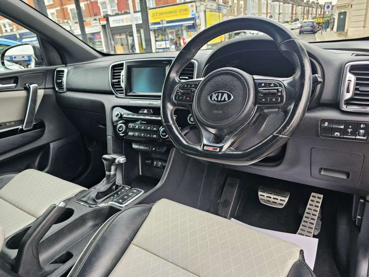 2017 KIA SPORTAGE 2017 KIA SPORTAGE