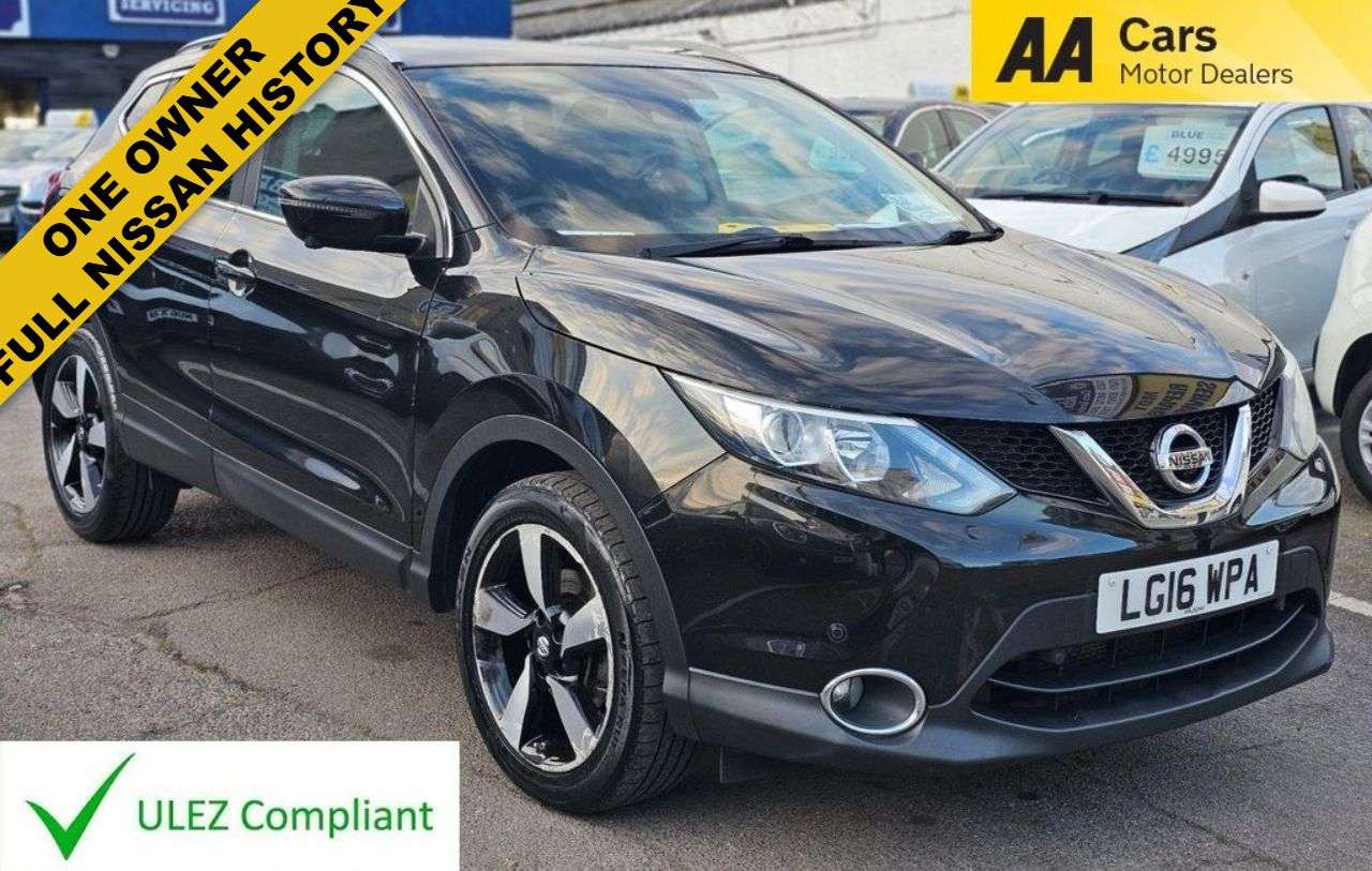 A 2016 NISSAN QASHQAI 1.2 DIG-T N-Connecta SUV 5dr Petrol Manual 2WD Euro 6 (s/s) (115 ps) SAT/NA A 2016 NISSAN QASHQAI 1.2 DIG-T N-Connecta SUV 5dr Petrol Manual 2WD Euro 6 (s/s) (115 ps) SAT/NA