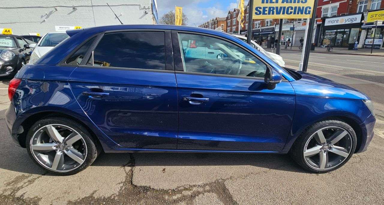 2012 AUDI A1 2012 AUDI A1