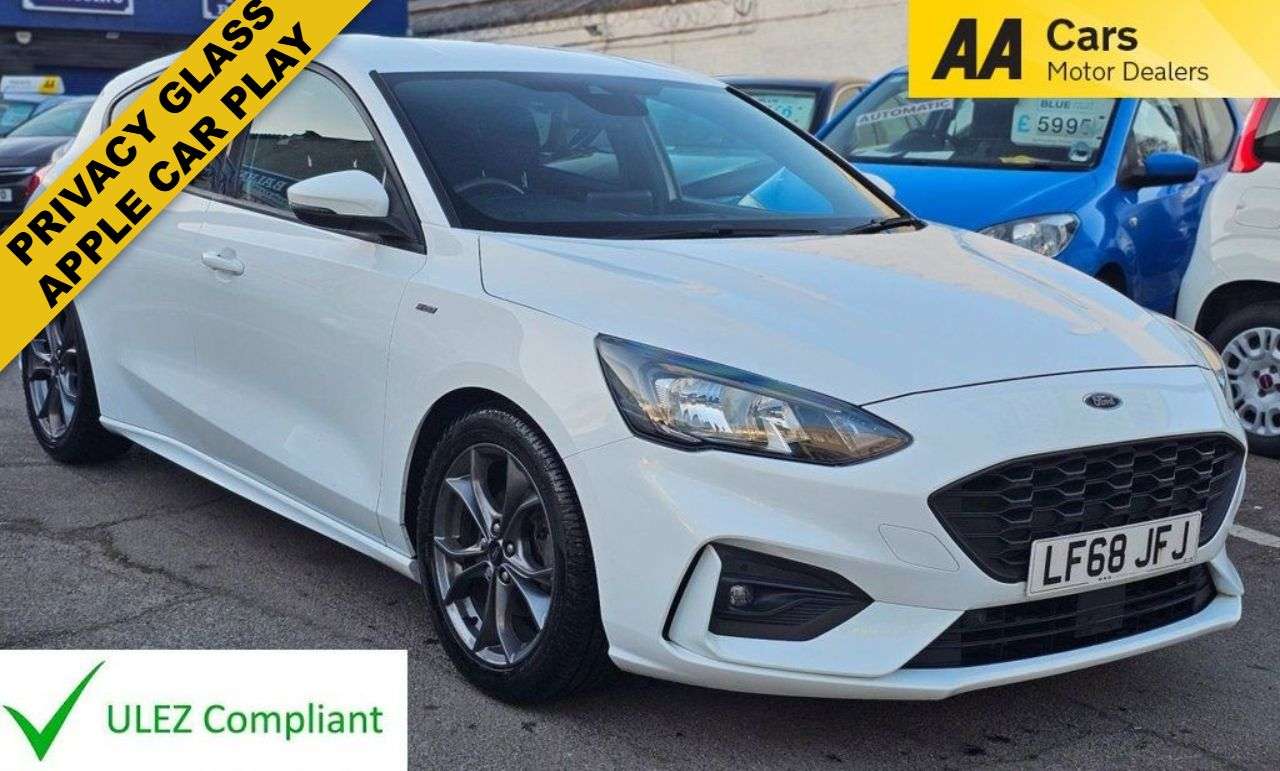 A 2018 FORD FOCUS 1.0T EcoBoost ST-Line Hatchback 5dr Petrol Manual Euro 6 (s/s) (125 ps) VER A 2018 FORD FOCUS 1.0T EcoBoost ST-Line Hatchback 5dr Petrol Manual Euro 6 (s/s) (125 ps) VER