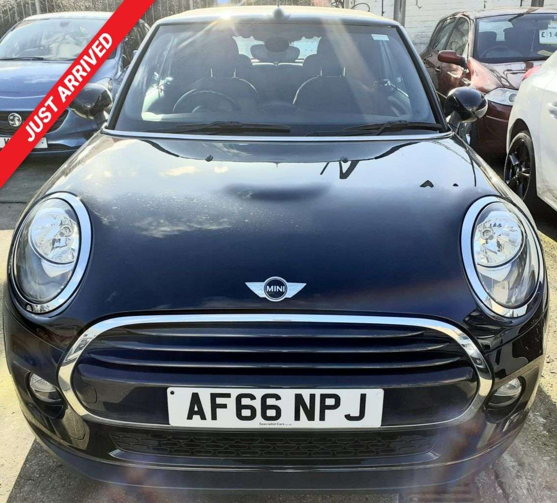 A 2016 MINI CONVERTIBLE AUTOMATIC 1.5 Cooper Convertible 2dr Petrol Auto Euro 6 (s/s) (136 ps) FULL A 2016 MINI CONVERTIBLE AUTOMATIC 1.5 Cooper Convertible 2dr Petrol Auto Euro 6 (s/s) (136 ps) FULL