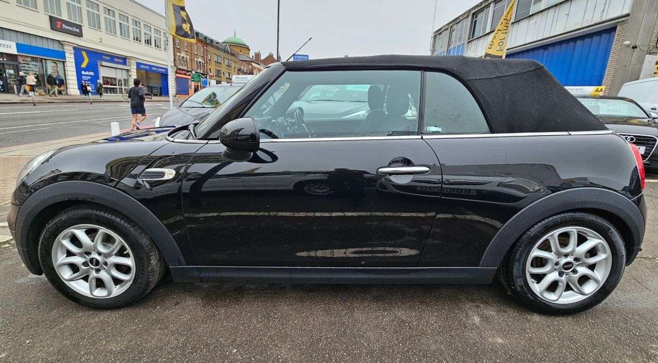 2016 MINI CONVERTIBLE 2016 MINI CONVERTIBLE