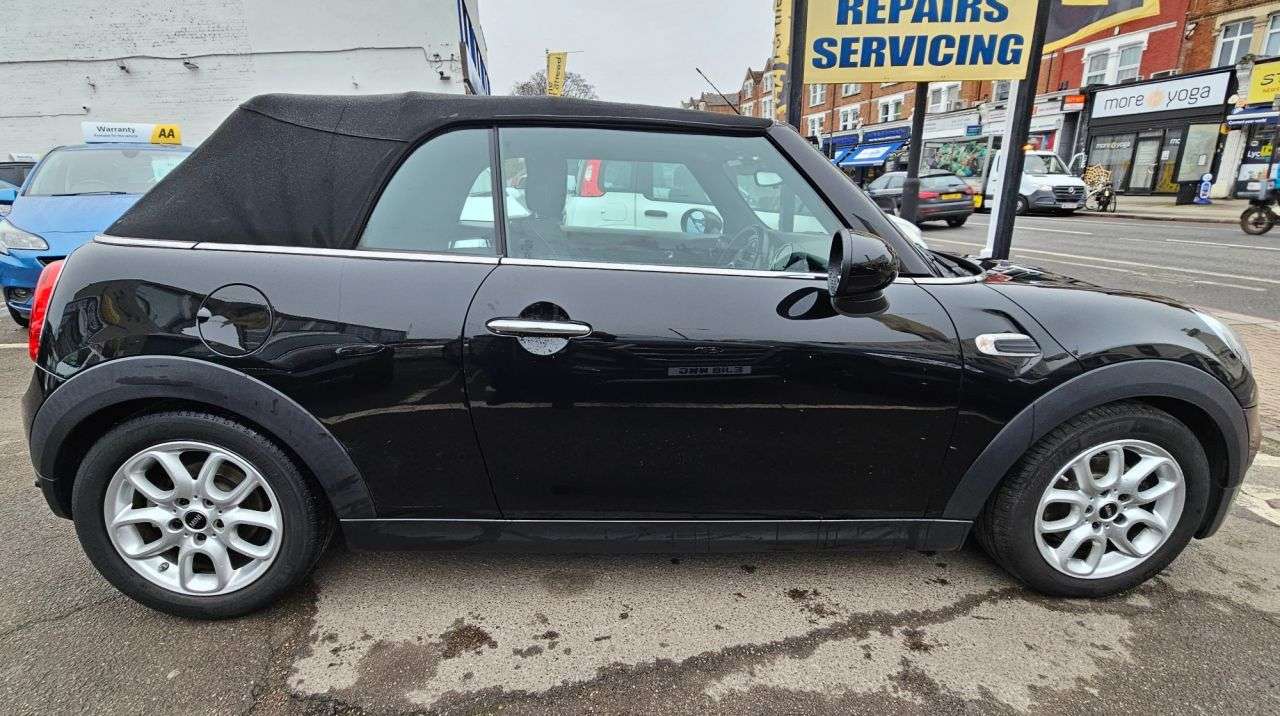 2016 MINI CONVERTIBLE 2016 MINI CONVERTIBLE