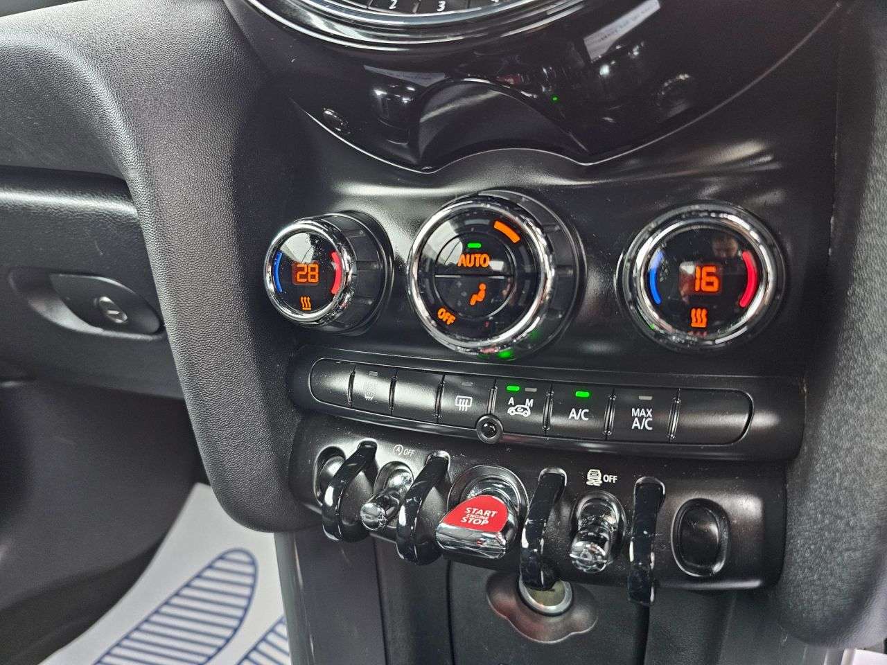 2016 MINI CONVERTIBLE 2016 MINI CONVERTIBLE