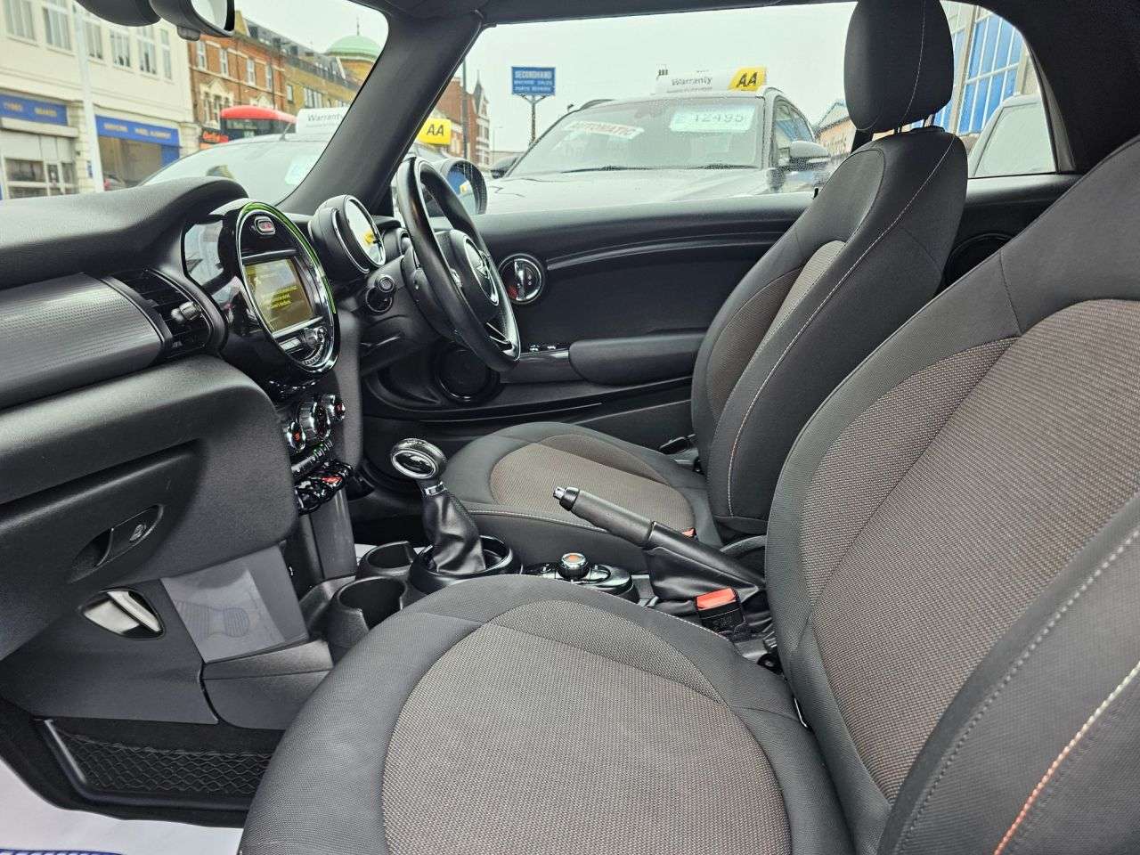 2016 MINI CONVERTIBLE 2016 MINI CONVERTIBLE