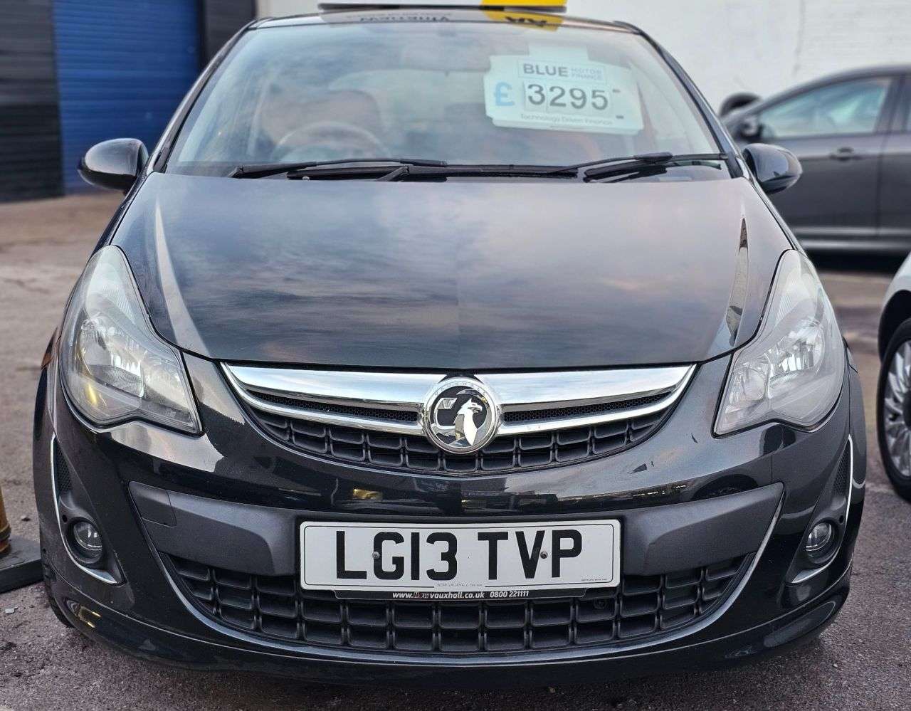 A 2013 VAUXHALL CORSA 1.4 16V SRi Hatchback 3dr Petrol Manual Euro 5 (100 ps) ONE OWNER,PRIVACY G A 2013 VAUXHALL CORSA 1.4 16V SRi Hatchback 3dr Petrol Manual Euro 5 (100 ps) ONE OWNER,PRIVACY G