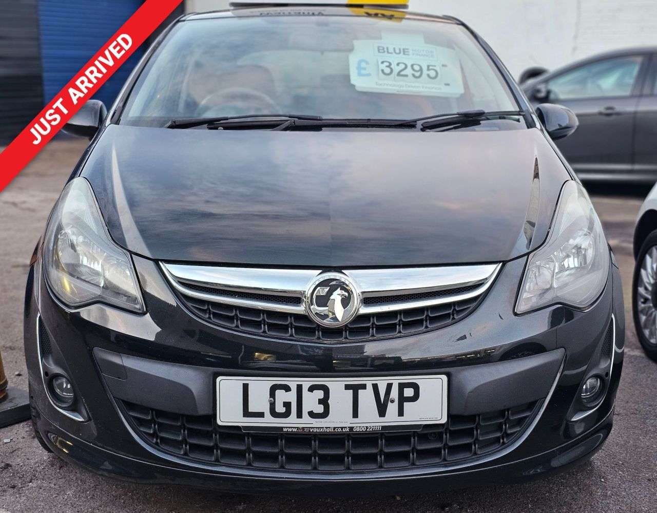 A 2013 VAUXHALL CORSA 1.4 16V SRi Hatchback 3dr Petrol Manual Euro 5 (100 ps) ONE OWNER,PRIVACY G A 2013 VAUXHALL CORSA 1.4 16V SRi Hatchback 3dr Petrol Manual Euro 5 (100 ps) ONE OWNER,PRIVACY G