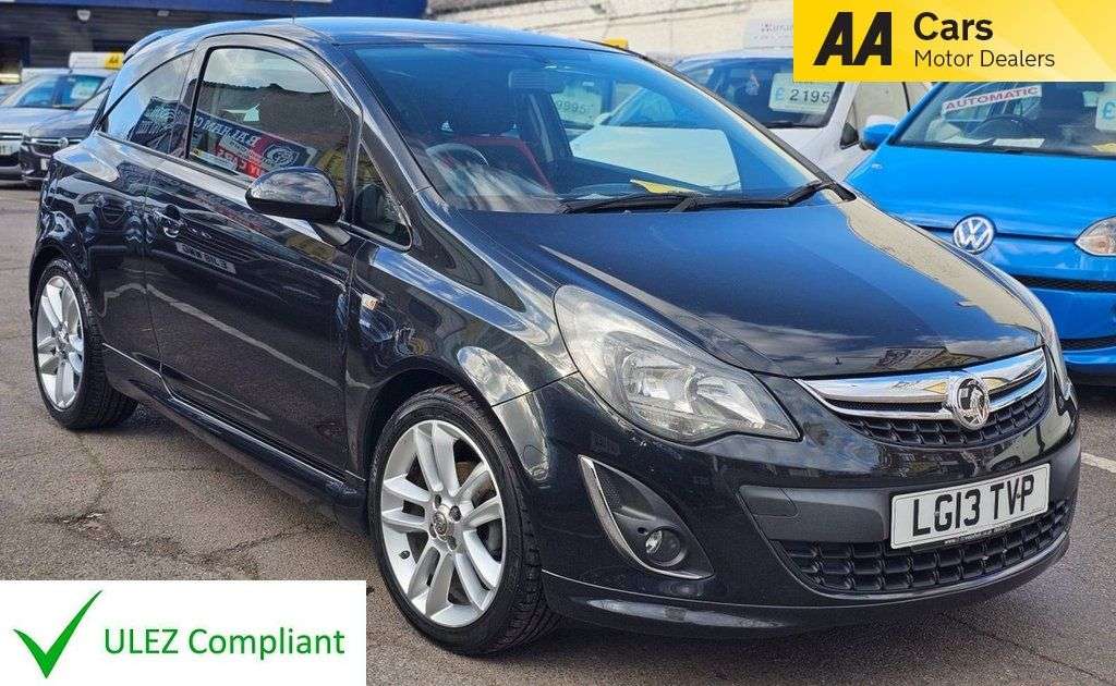 A 2013 VAUXHALL CORSA 1.4 16V SRi Hatchback 3dr Petrol Manual Euro 5 (100 ps) ONE OWNER,PRIVACY G A 2013 VAUXHALL CORSA 1.4 16V SRi Hatchback 3dr Petrol Manual Euro 5 (100 ps) ONE OWNER,PRIVACY G