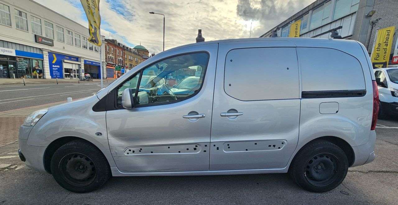 2014 PEUGEOT PARTNER TEPEE 2014 PEUGEOT PARTNER TEPEE