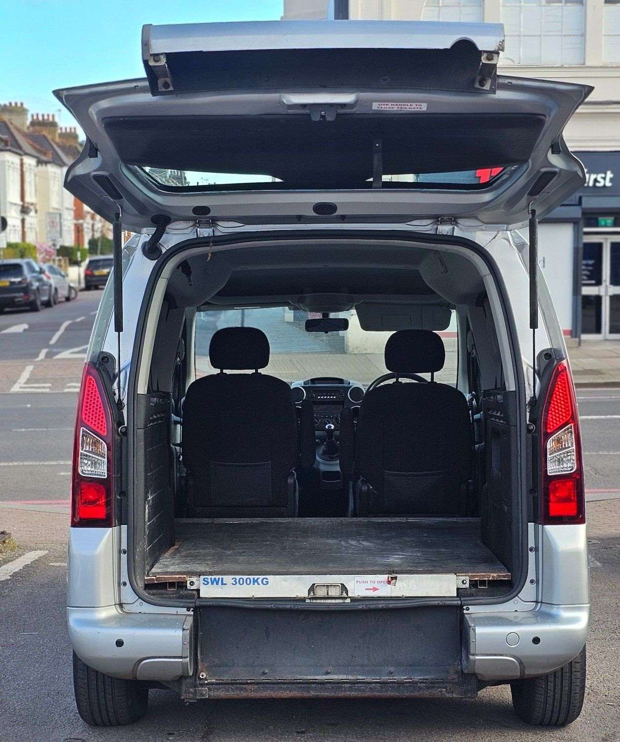 2014 PEUGEOT PARTNER TEPEE 2014 PEUGEOT PARTNER TEPEE