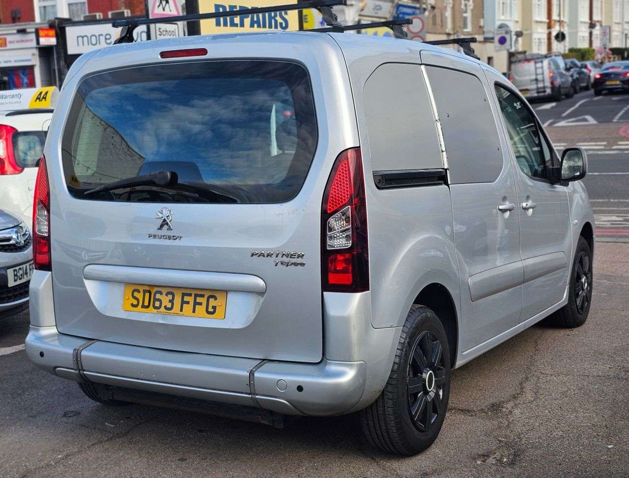 2014 PEUGEOT PARTNER TEPEE 2014 PEUGEOT PARTNER TEPEE