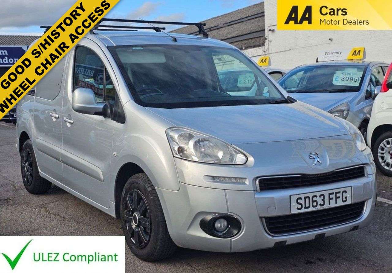 A 2014 PEUGEOT PARTNER TEPEE 1.6 VTi Tepee S MPV 5dr Petrol Manual (169 g/km, 120 bhp) WHEEL CHAIR ACCES A 2014 PEUGEOT PARTNER TEPEE 1.6 VTi Tepee S MPV 5dr Petrol Manual (169 g/km, 120 bhp) WHEEL CHAIR ACCES