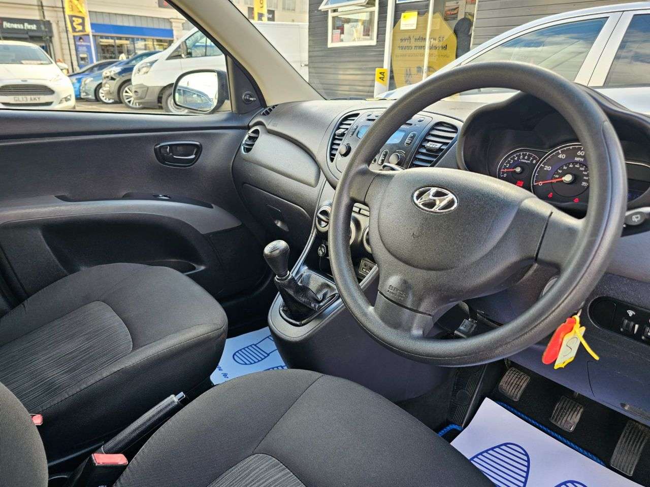 2012 HYUNDAI I10 2012 HYUNDAI I10