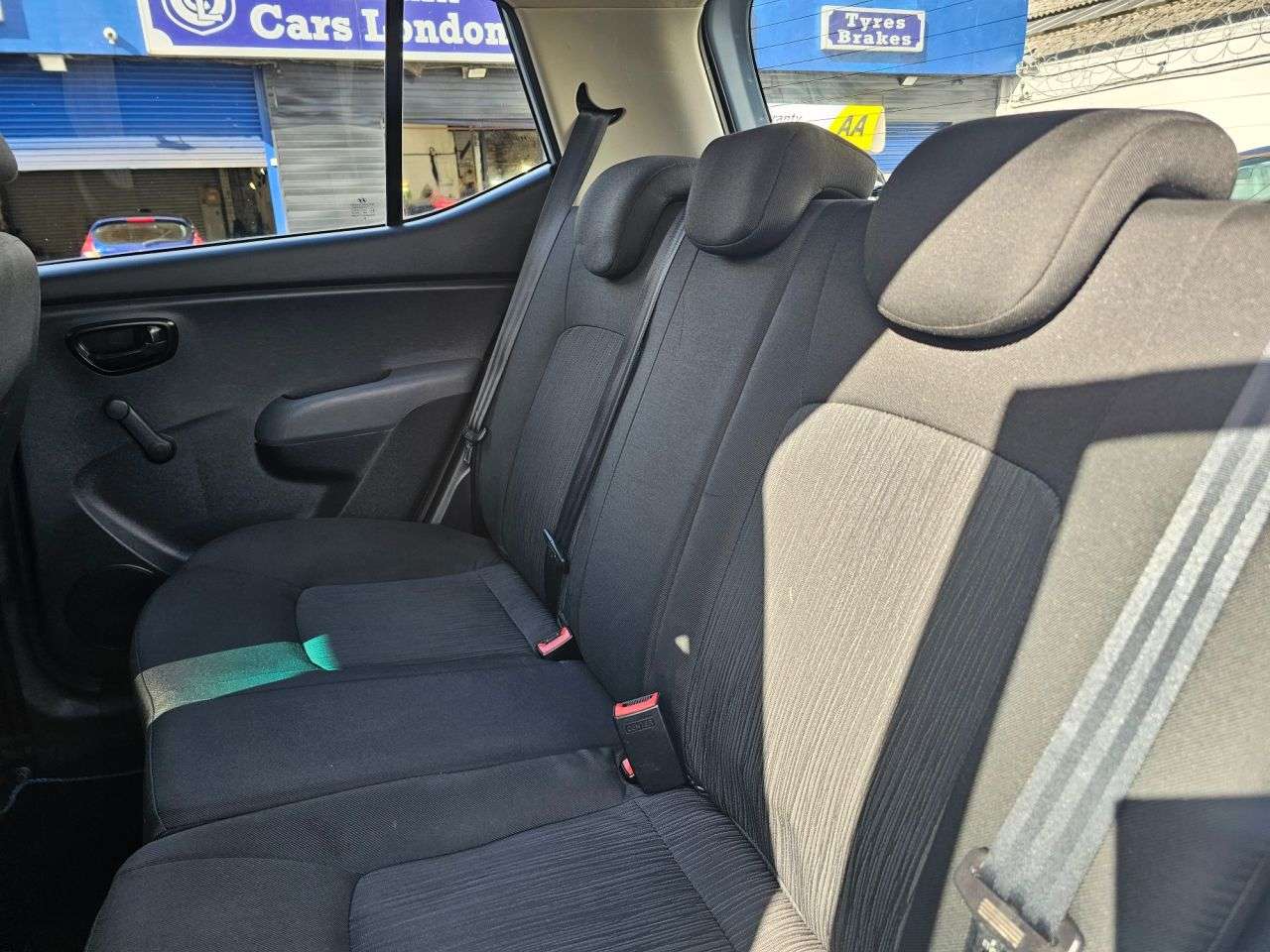 2012 HYUNDAI I10 2012 HYUNDAI I10