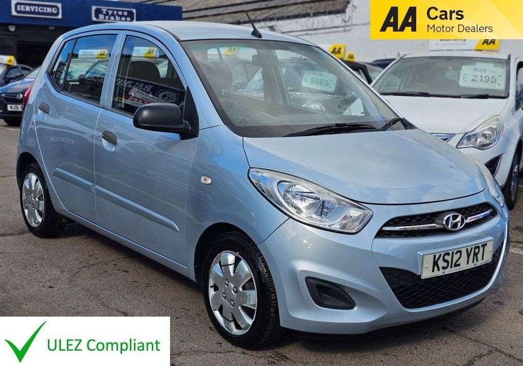 A 2012 HYUNDAI I10 1.2 Classic Hatchback 5dr Petrol Manual Euro 5 (85 bhp) GOOD SERVICE HISTOR A 2012 HYUNDAI I10 1.2 Classic Hatchback 5dr Petrol Manual Euro 5 (85 bhp) GOOD SERVICE HISTOR