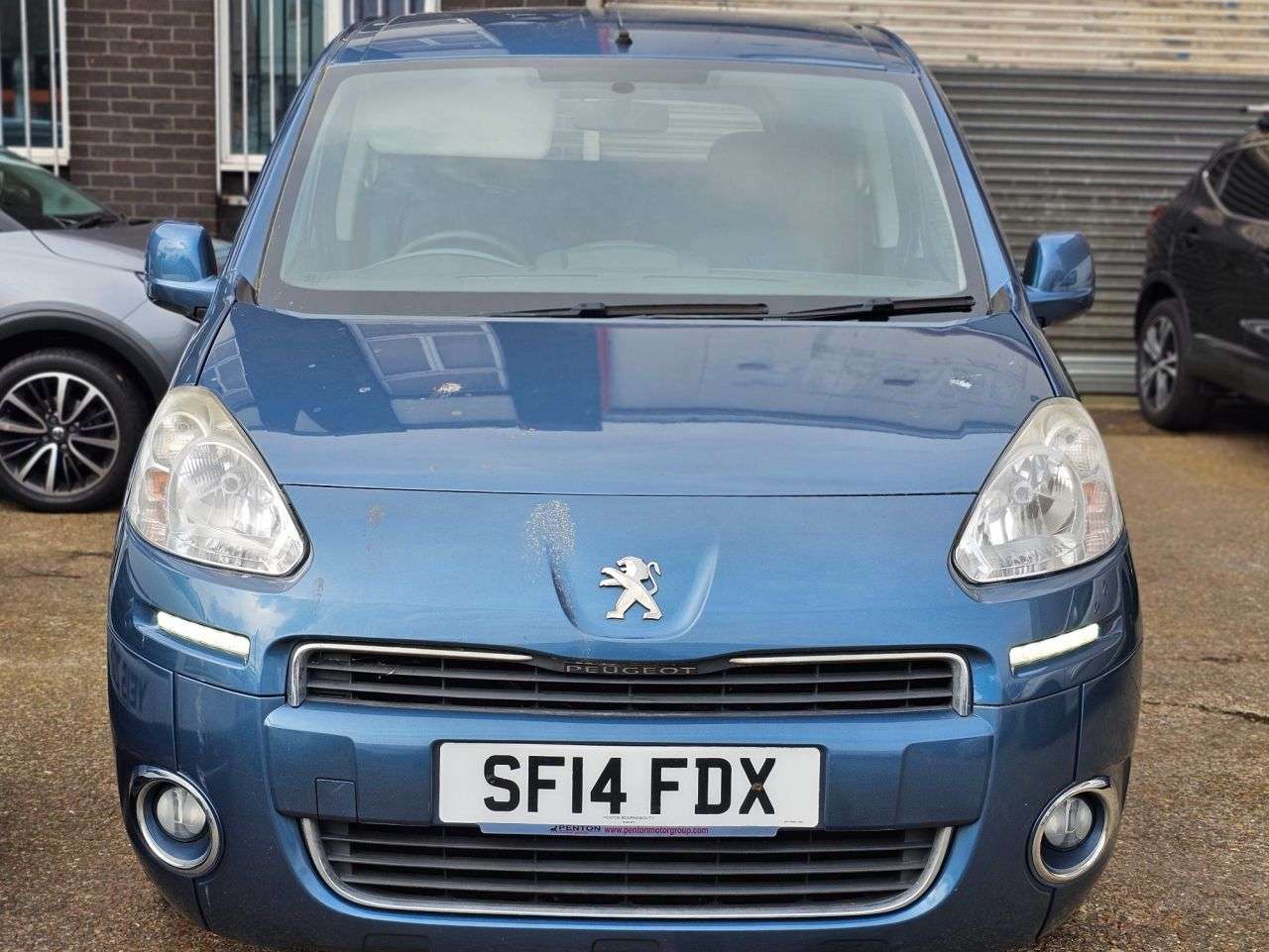 A 2014 PEUGEOT PARTNER TEPEE 1.6 VTi Tepee S MPV 5dr Petrol Manual (169 g/km, 120 bhp) FULL SERVICE HIST A 2014 PEUGEOT PARTNER TEPEE 1.6 VTi Tepee S MPV 5dr Petrol Manual (169 g/km, 120 bhp) FULL SERVICE HIST