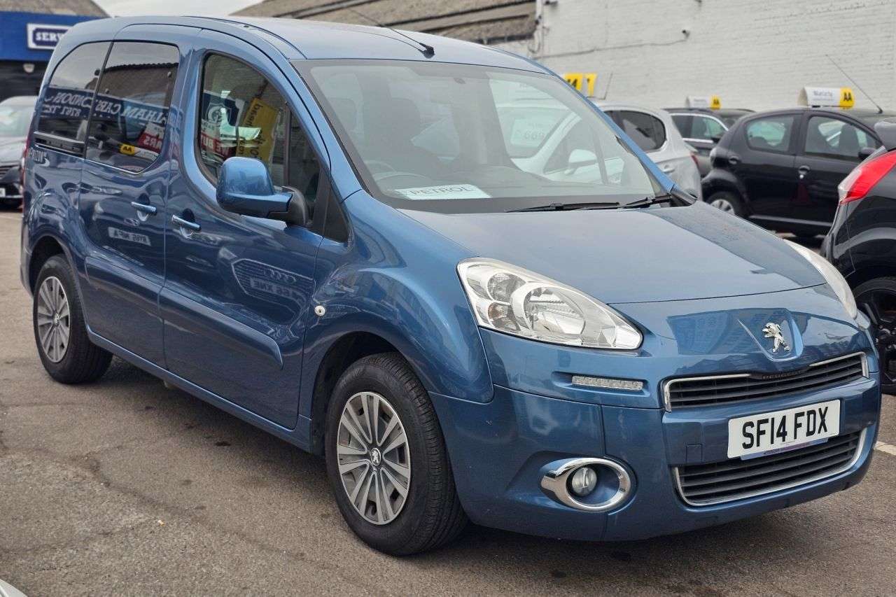 A 2014 PEUGEOT PARTNER TEPEE 1.6 VTi Tepee S MPV 5dr Petrol Manual (169 g/km, 120 bhp) FULL SERVICE HIST A 2014 PEUGEOT PARTNER TEPEE 1.6 VTi Tepee S MPV 5dr Petrol Manual (169 g/km, 120 bhp) FULL SERVICE HIST