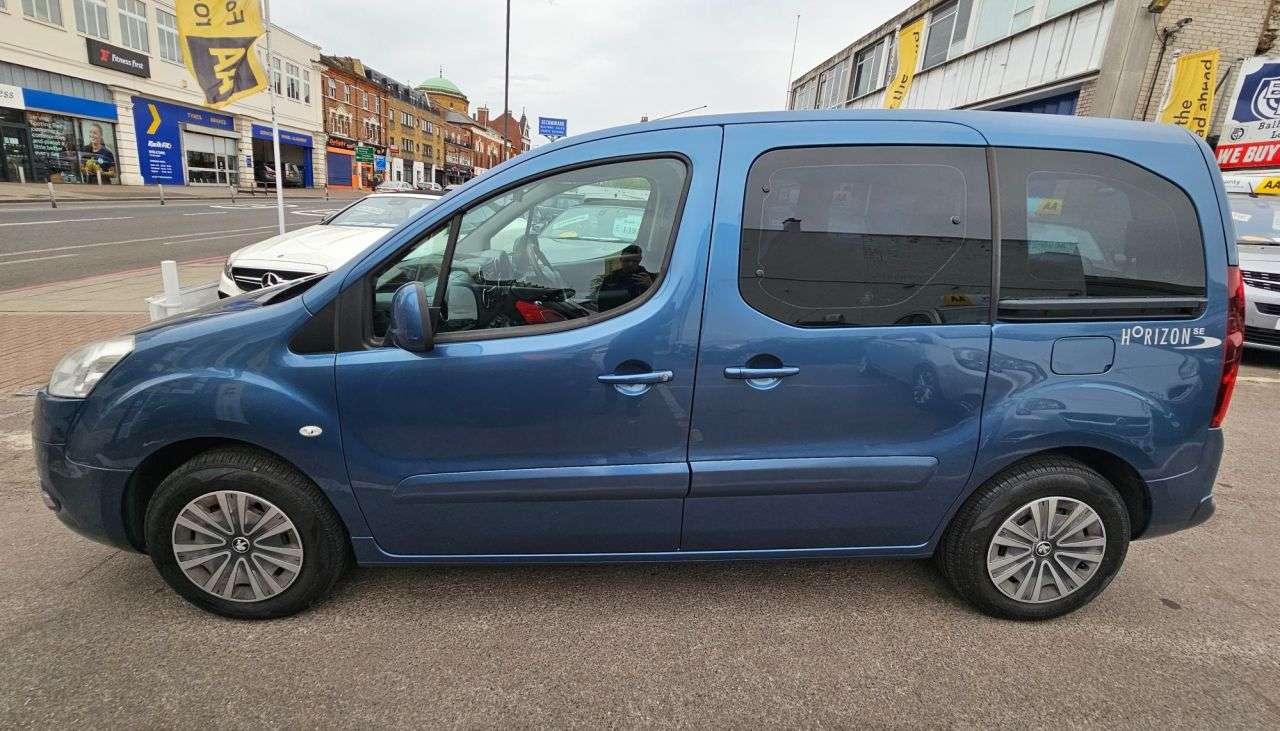 A 2014 PEUGEOT PARTNER TEPEE 1.6 VTi Tepee S MPV 5dr Petrol Manual (169 g/km, 120 bhp) FULL SERVICE HIST A 2014 PEUGEOT PARTNER TEPEE 1.6 VTi Tepee S MPV 5dr Petrol Manual (169 g/km, 120 bhp) FULL SERVICE HIST