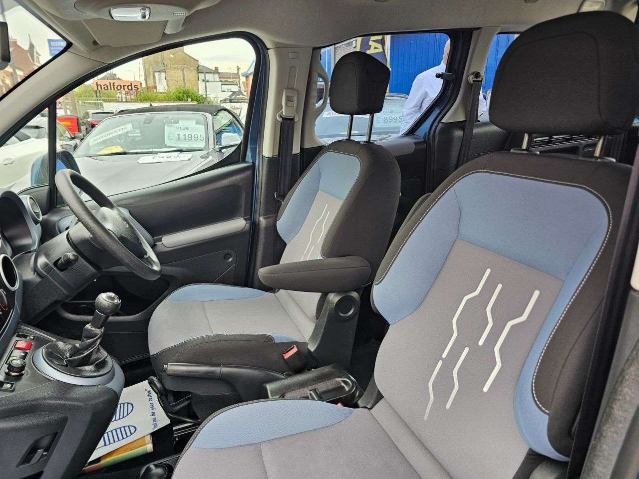 2014 PEUGEOT PARTNER TEPEE 2014 PEUGEOT PARTNER TEPEE