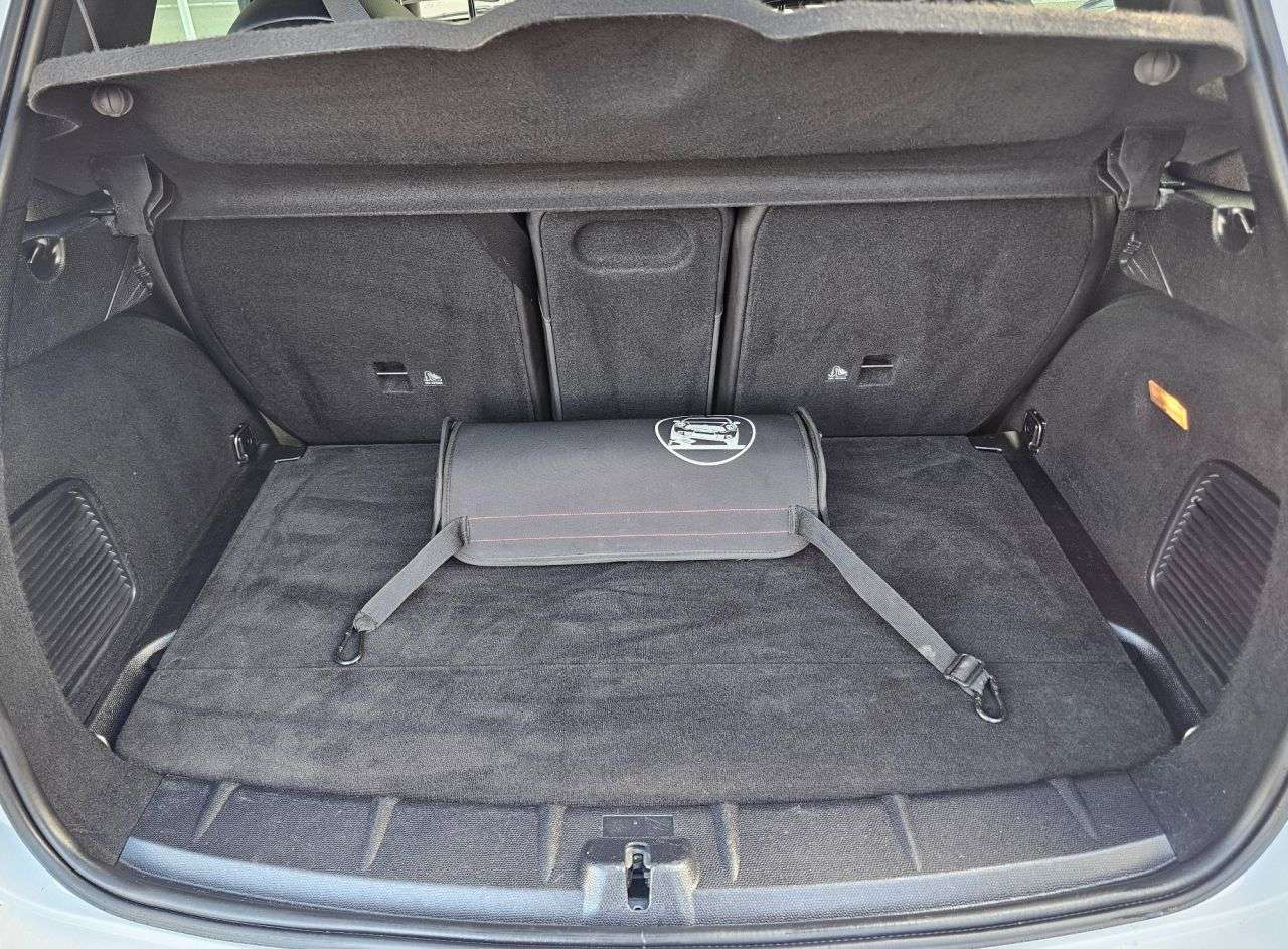 2011 MINI COUNTRYMAN 2011 MINI COUNTRYMAN