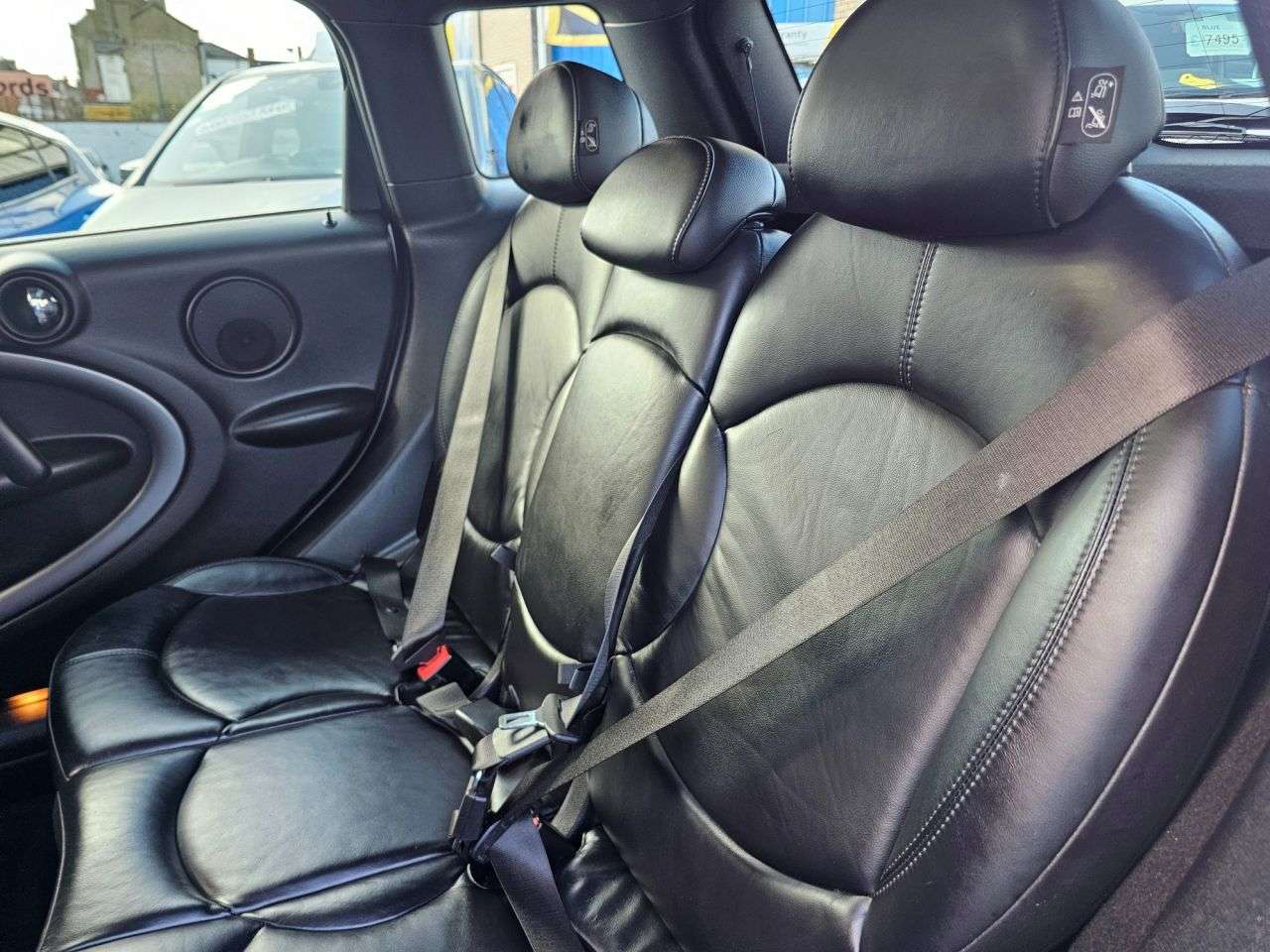 2011 MINI COUNTRYMAN 2011 MINI COUNTRYMAN