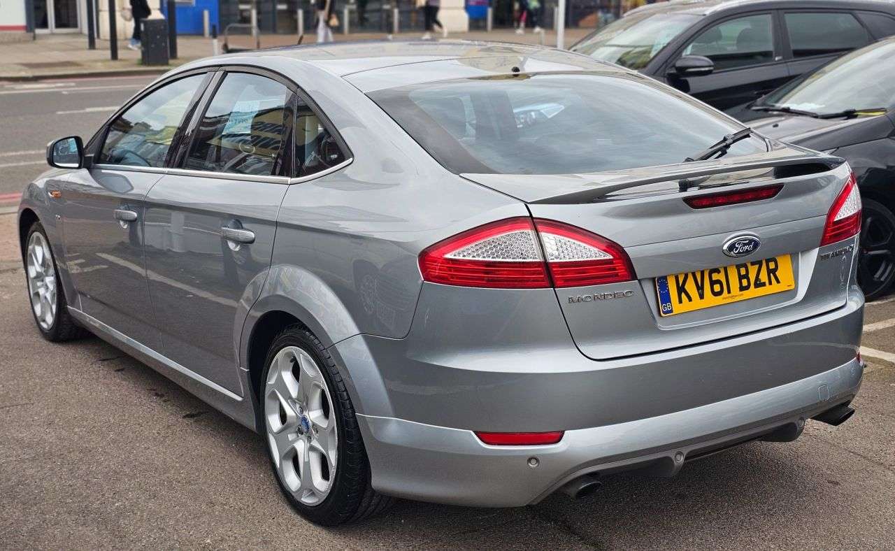 2011 FORD MONDEO 2011 FORD MONDEO