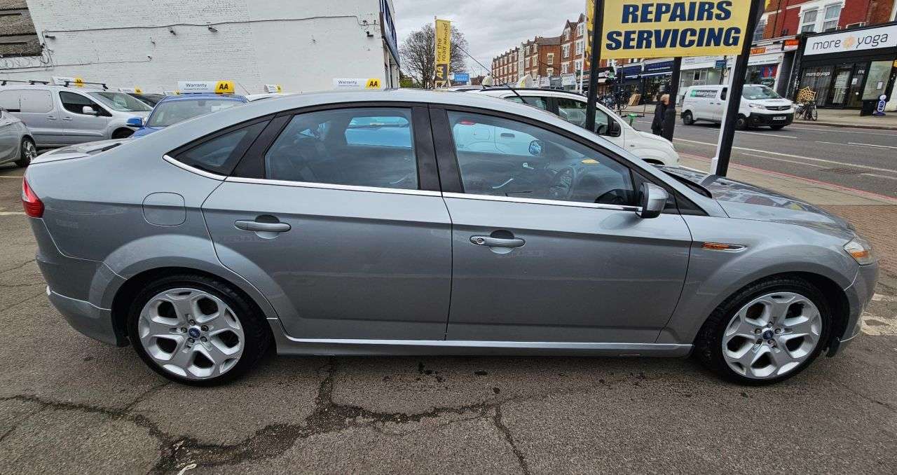 2011 FORD MONDEO 2011 FORD MONDEO