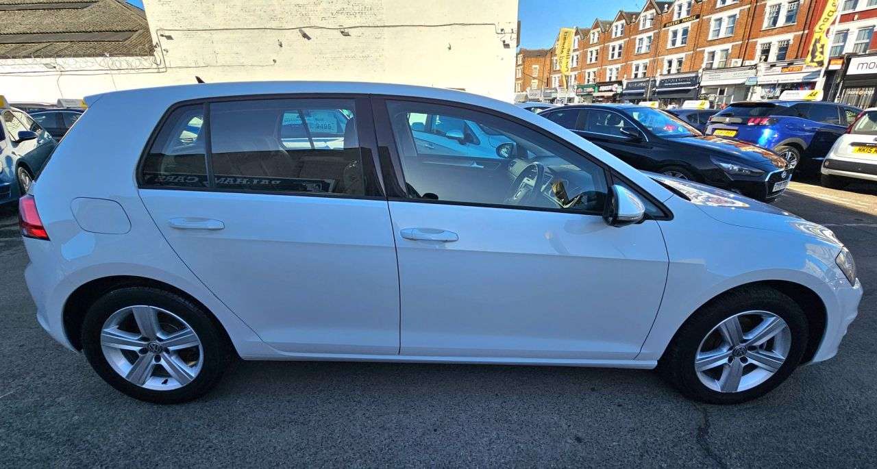 2016 VOLKSWAGEN GOLF 2016 VOLKSWAGEN GOLF