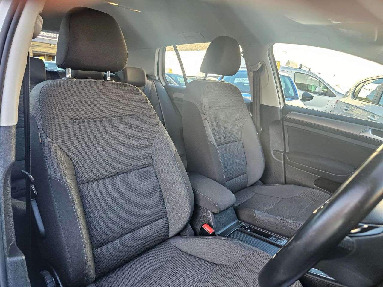 2016 VOLKSWAGEN GOLF 2016 VOLKSWAGEN GOLF