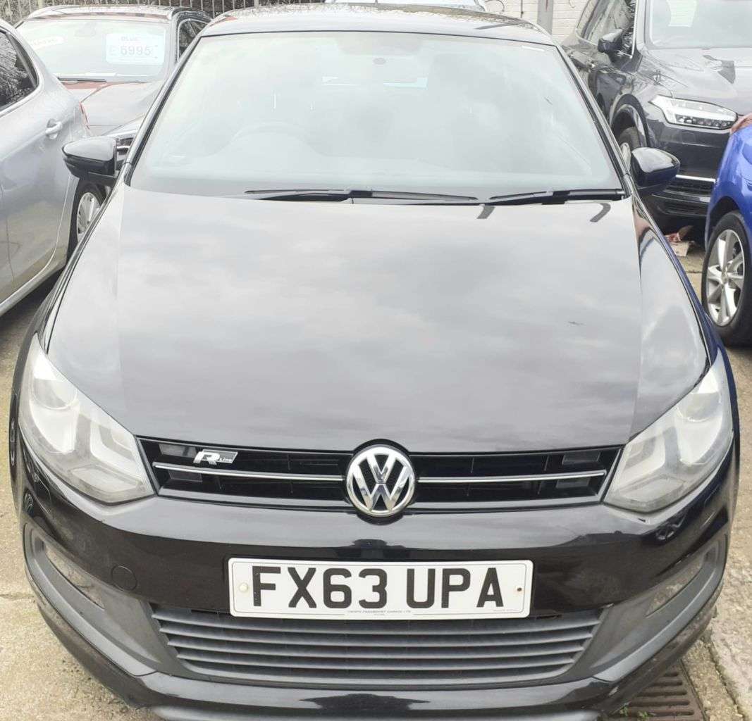 A 2013 VOLKSWAGEN POLO 1.2 TSI R-Line Hatchback 3dr Petrol Manual Euro 5 (105 ps) REAR PARKING SEN A 2013 VOLKSWAGEN POLO 1.2 TSI R-Line Hatchback 3dr Petrol Manual Euro 5 (105 ps) REAR PARKING SEN