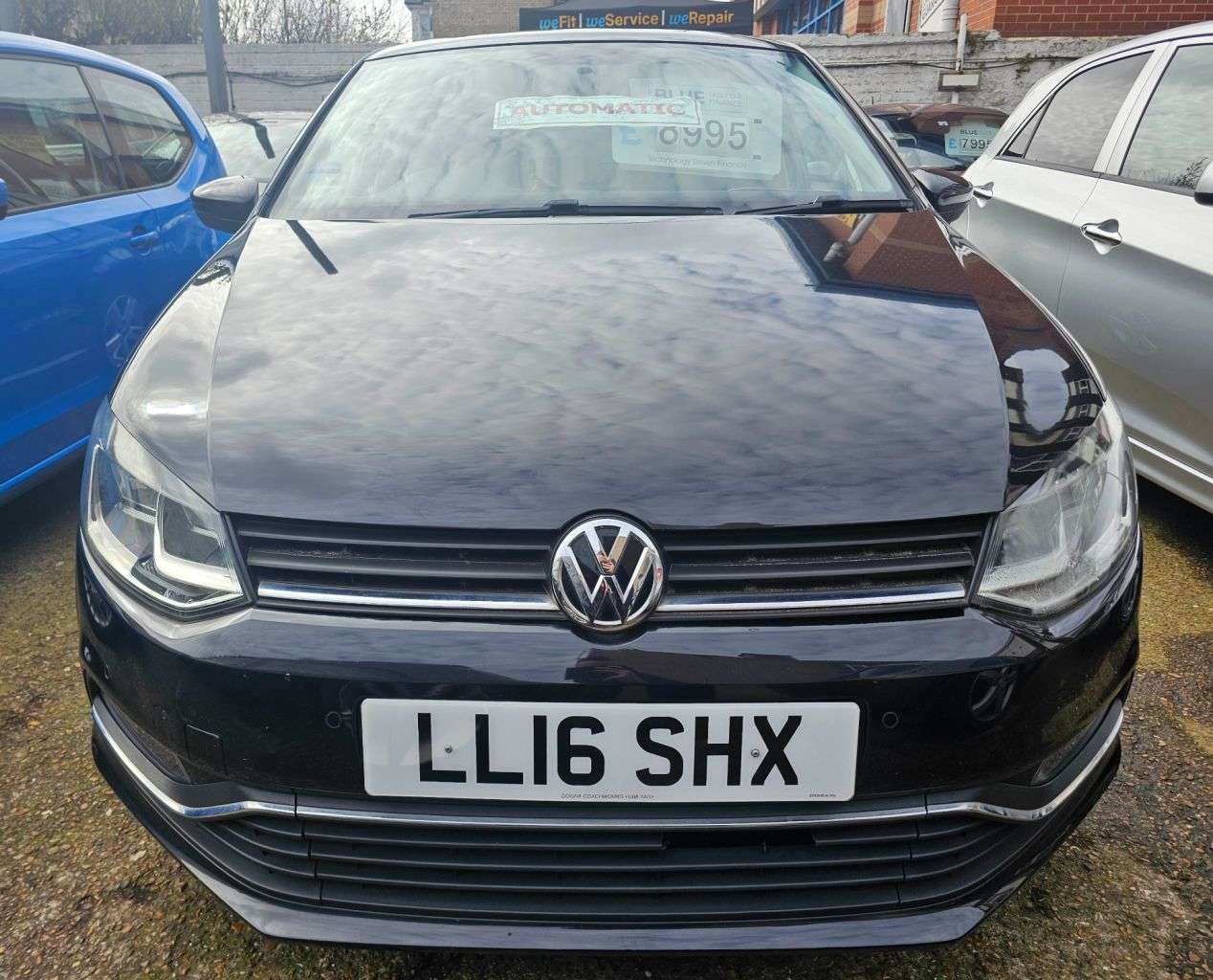 A 2016 VOLKSWAGEN POLO AUTOMATIC 1.2 TSI BlueMotion Tech Match Hatchback 5dr Petrol DSG Euro 6 (s/ A 2016 VOLKSWAGEN POLO AUTOMATIC 1.2 TSI BlueMotion Tech Match Hatchback 5dr Petrol DSG Euro 6 (s/