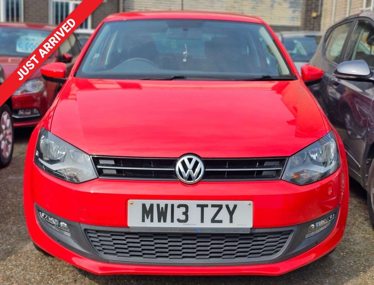 A 2013 VOLKSWAGEN POLO 1.2 Match Edition Hatchback 3dr Petrol Manual Euro 5 (70 ps) HEATED SIDE MI A 2013 VOLKSWAGEN POLO 1.2 Match Edition Hatchback 3dr Petrol Manual Euro 5 (70 ps) HEATED SIDE MI
