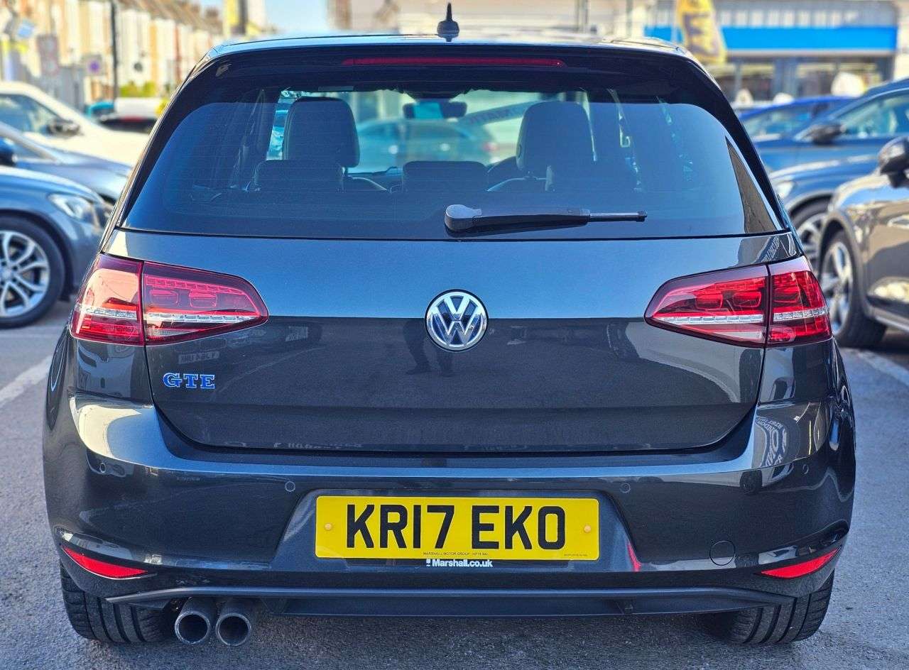 2017 VOLKSWAGEN GOLF 2017 VOLKSWAGEN GOLF
