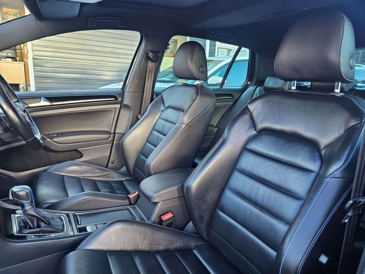 2017 VOLKSWAGEN GOLF 2017 VOLKSWAGEN GOLF