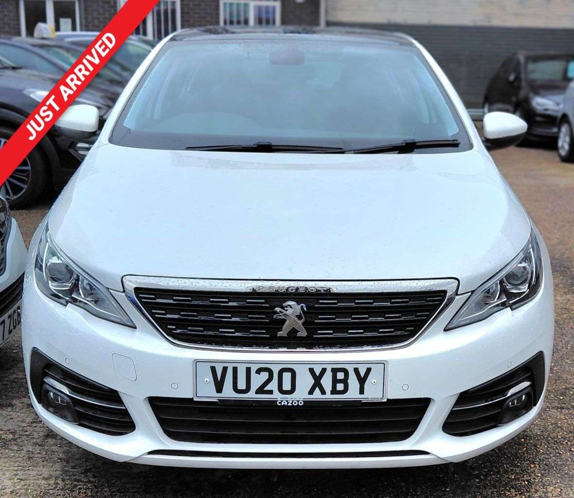 A 2020 PEUGEOT 308 1.2 PureTech GPF Allure Hatchback 5dr Petrol EAT Euro 6 (s/s) (130 ps) MOT A 2020 PEUGEOT 308 1.2 PureTech GPF Allure Hatchback 5dr Petrol EAT Euro 6 (s/s) (130 ps) MOT