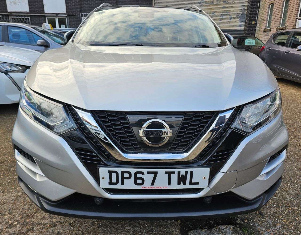 A 2018 NISSAN QASHQAI AUTOMATIC 1.2 DIG-T N-Connecta SUV 5dr Petrol XTRON Euro 6 (s/s) (115 ps) S A 2018 NISSAN QASHQAI AUTOMATIC 1.2 DIG-T N-Connecta SUV 5dr Petrol XTRON Euro 6 (s/s) (115 ps) S