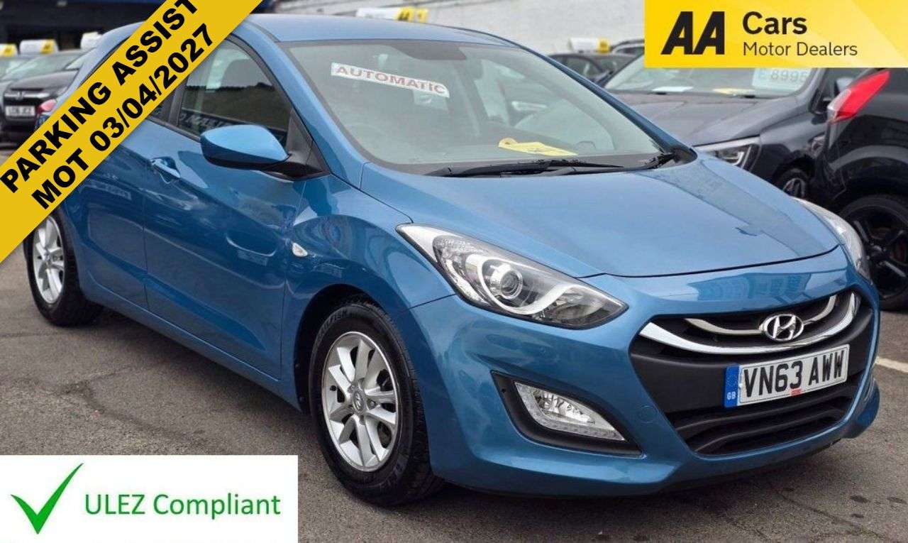 A 2013 HYUNDAI I30 1.6 Active AUTOMATIC Hatchback 5dr Petrol Auto Euro 5 (120 ps) USB/AUX/BLUE A 2013 HYUNDAI I30 1.6 Active AUTOMATIC Hatchback 5dr Petrol Auto Euro 5 (120 ps) USB/AUX/BLUE